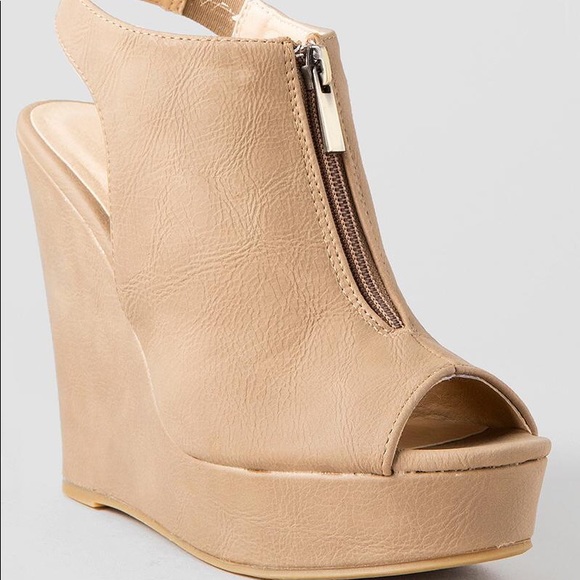 Chinese Laundry Shoes - Chinese Laundry Tan Wedges